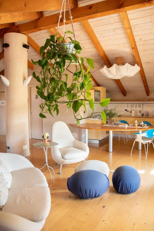 Il Gomitolo Bed & Breakfast Биела Екстериор снимка