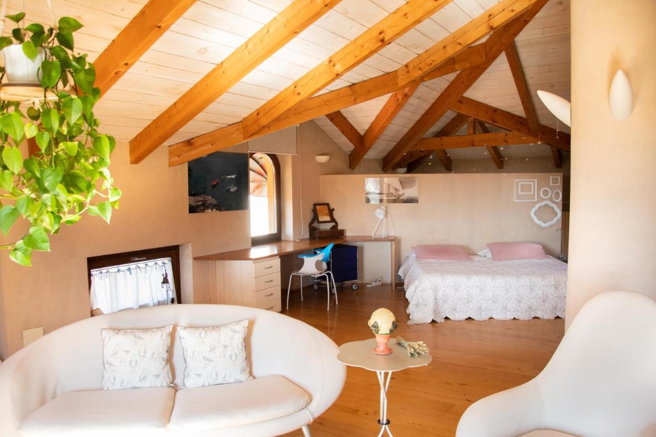 Il Gomitolo Bed & Breakfast Биела Екстериор снимка